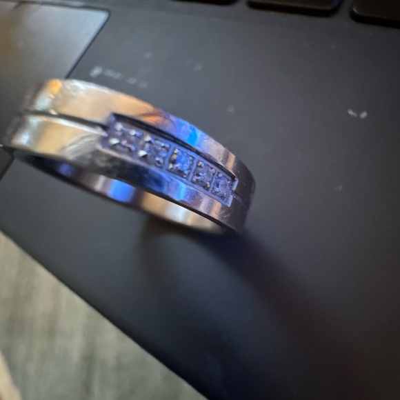 Tungsten 5 Diamond Ring - Picture 5 of 7